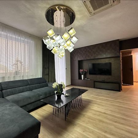 Apartman Matko Levice Extérieur photo