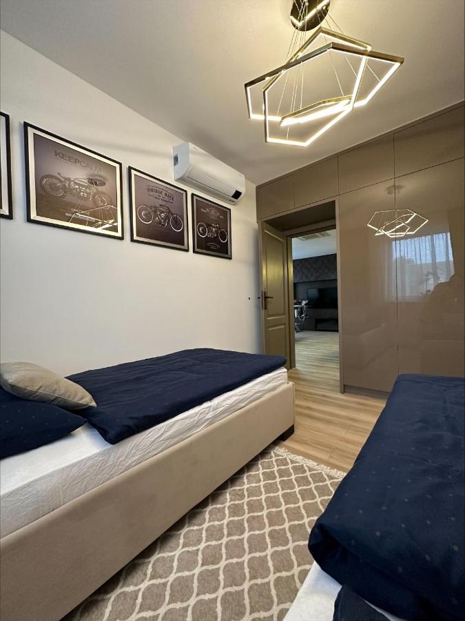 Apartman Matko Levice Extérieur photo
